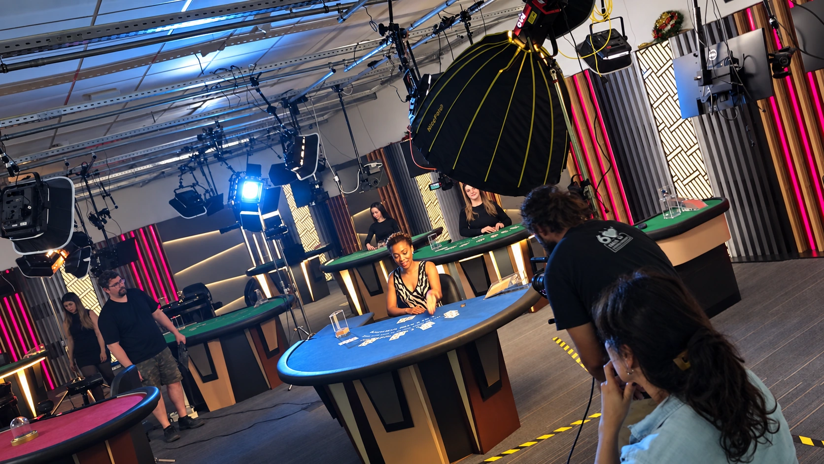 Producción audiovisual de contenido de casino en el estudio Galopante